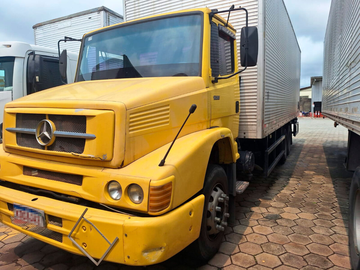 M.BENZ | L 1620